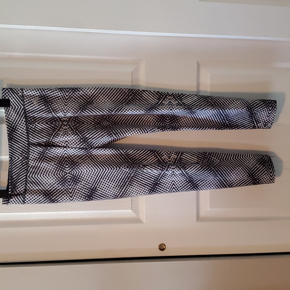 Adidas leggings - Picture 2 of 4